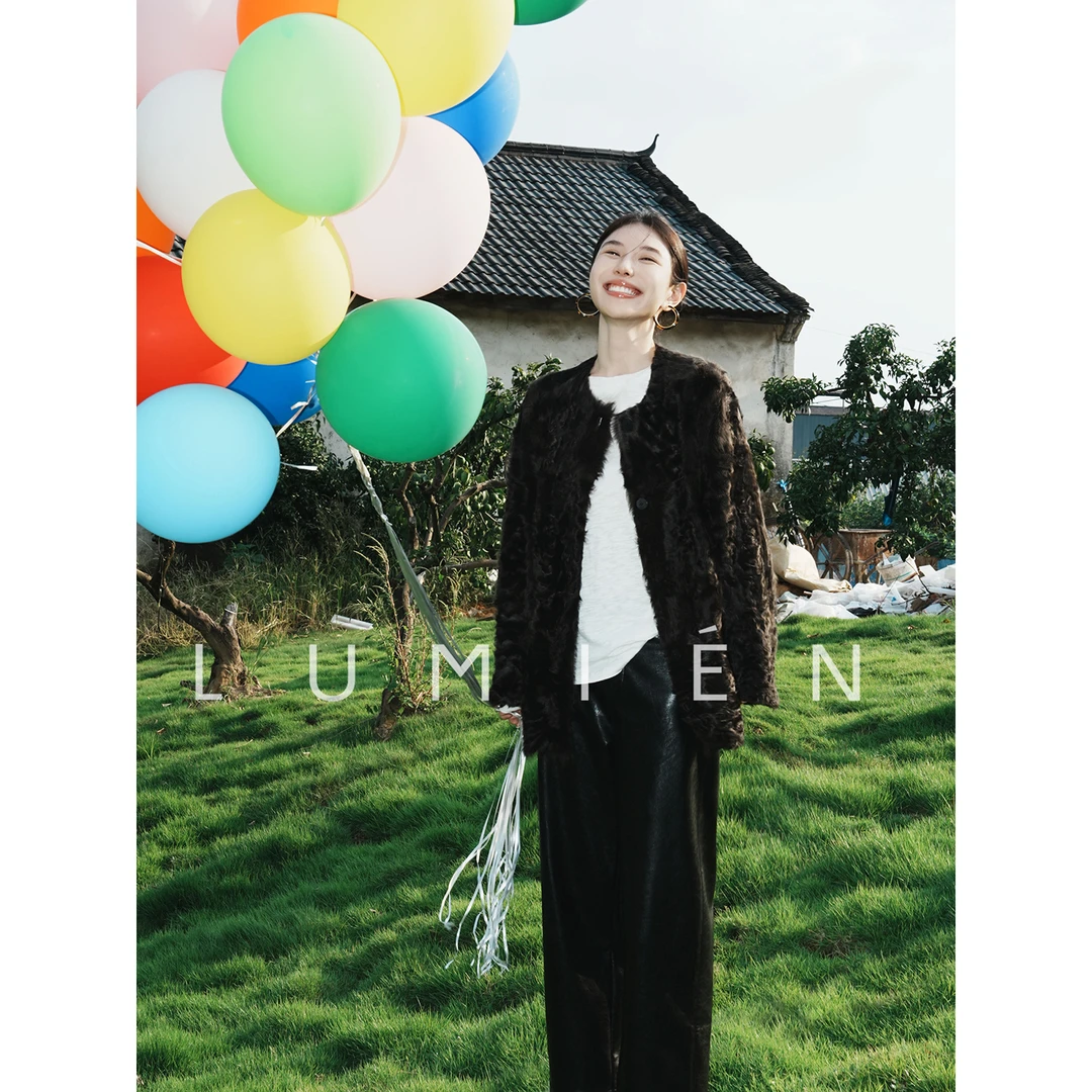 【LUMIEN 新品】“安谧暖冬”小湖羊两面穿时尚百搭皮草外套LX5HWW102