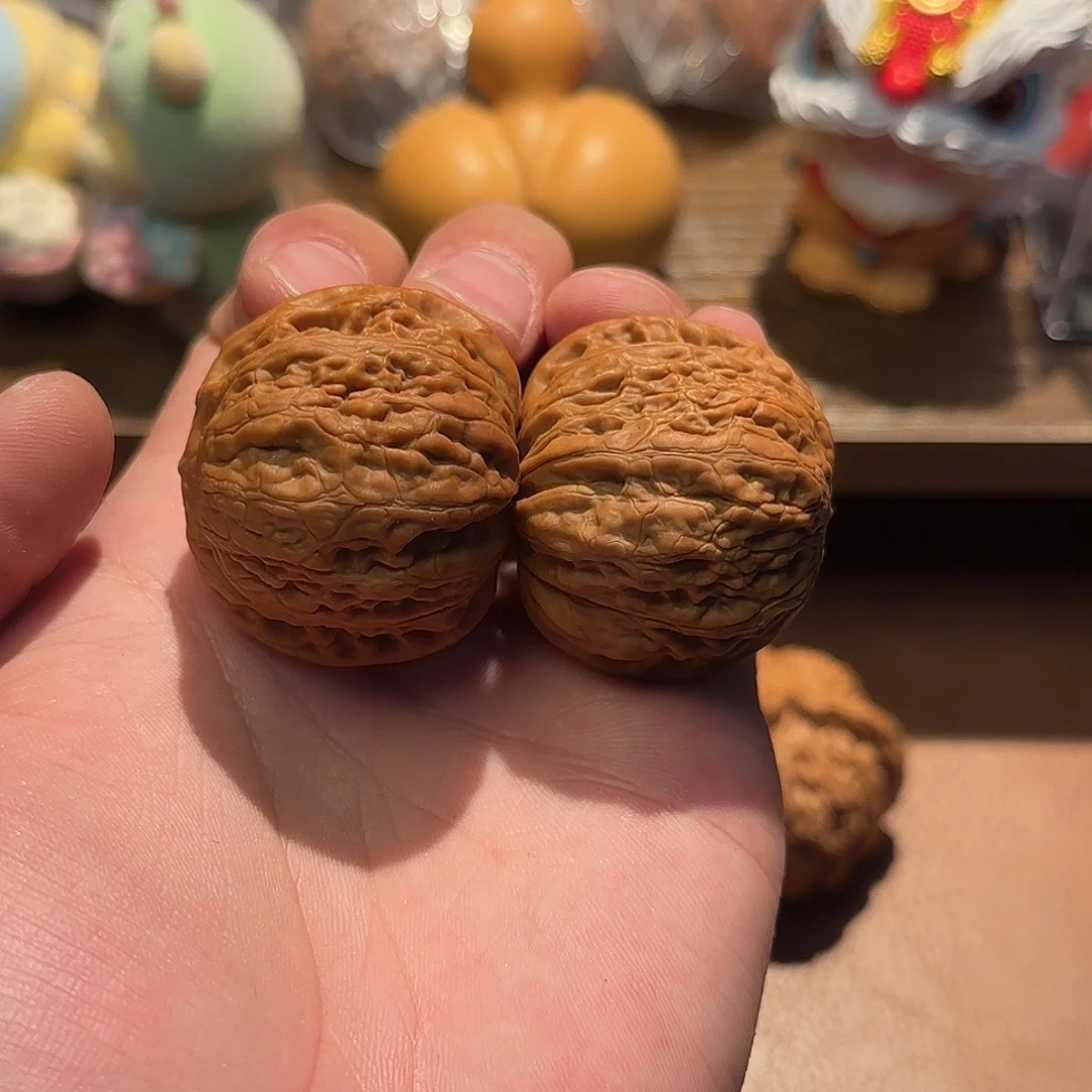 成***人文玩核桃吊坠40尺铁锤