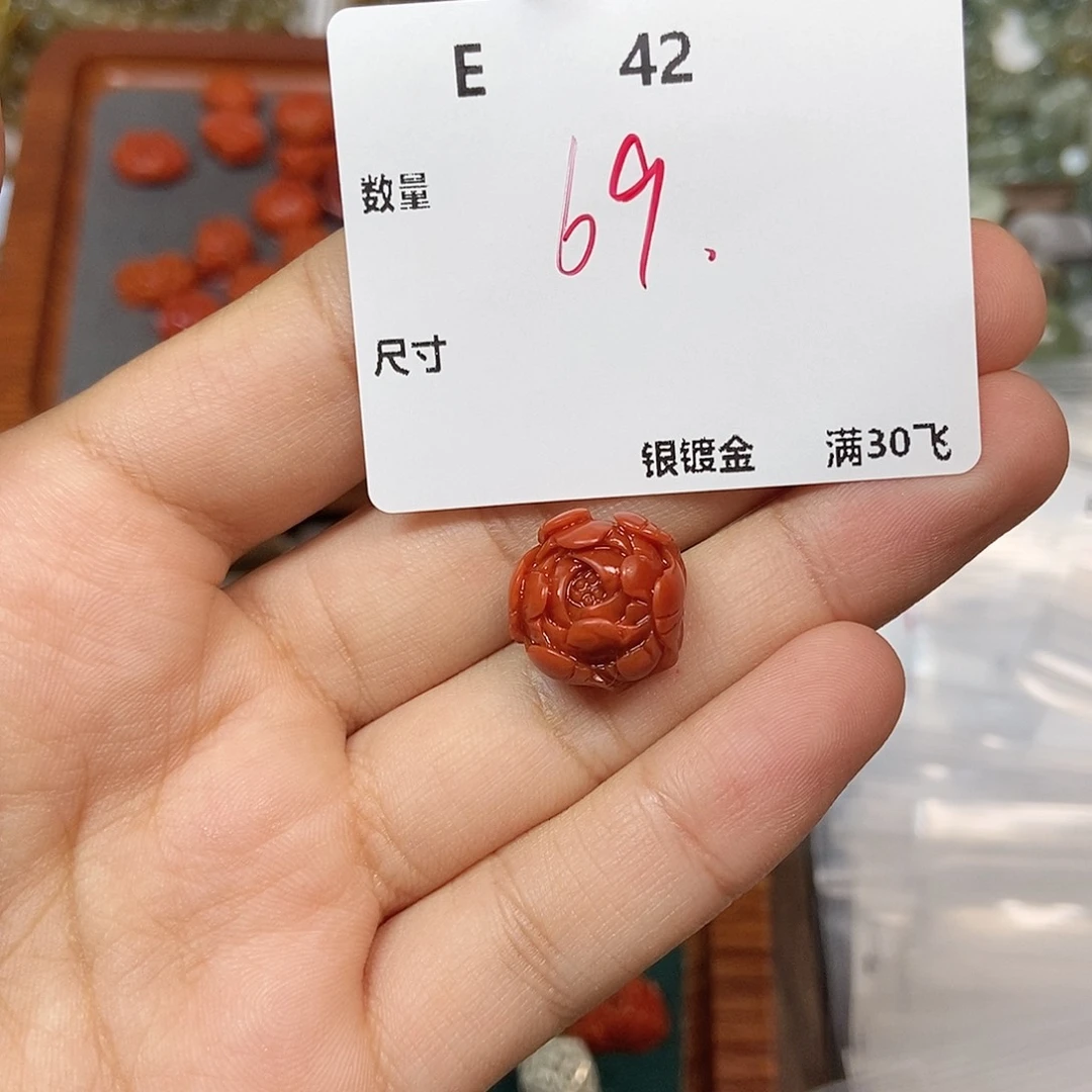 彩****颈饰银S925镶嵌水晶E42