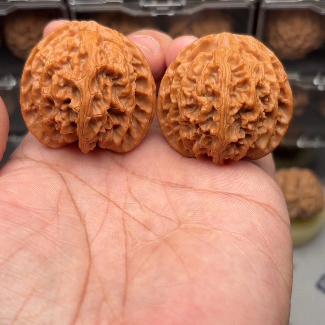 小***C把件文玩核桃苹果圆