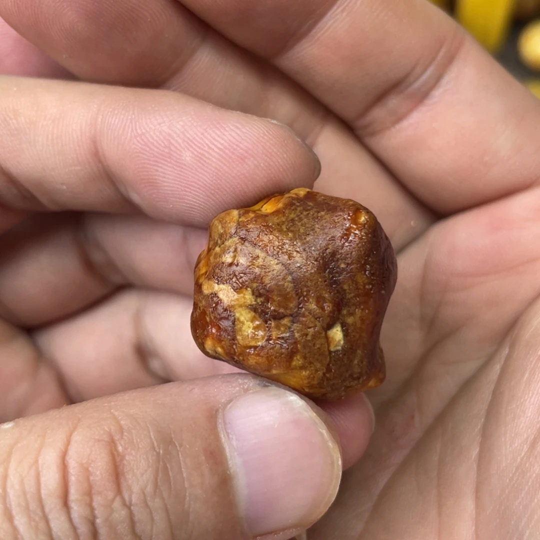 一***人定制蜜蜡原石定制