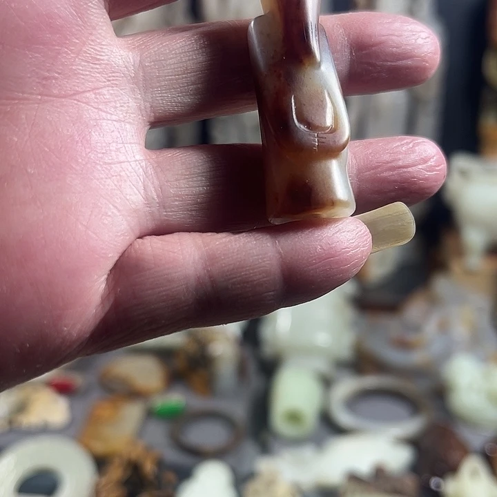 和田玉（糖玉）未镶嵌颈饰