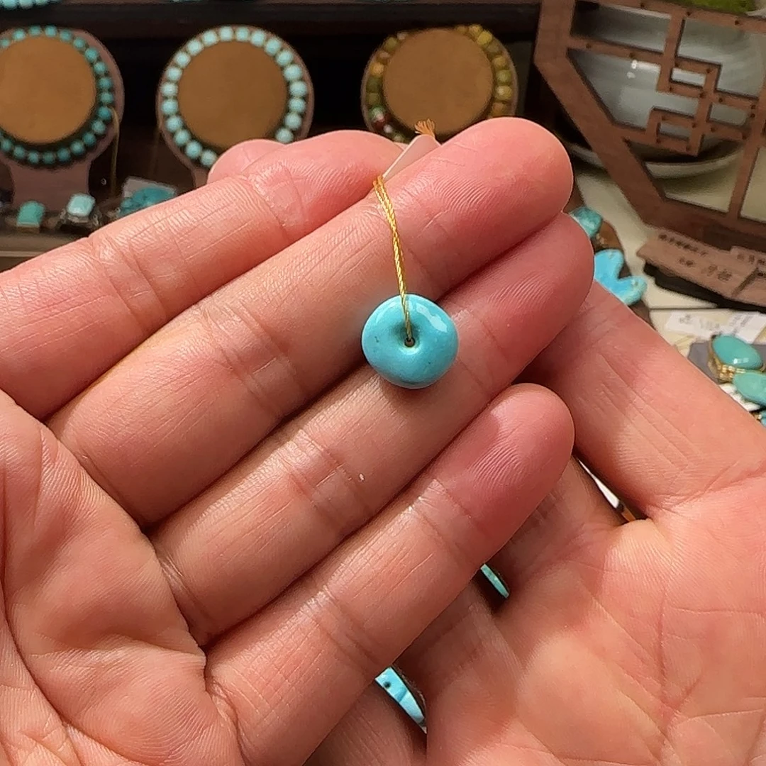 未镶嵌绿松石吊坠