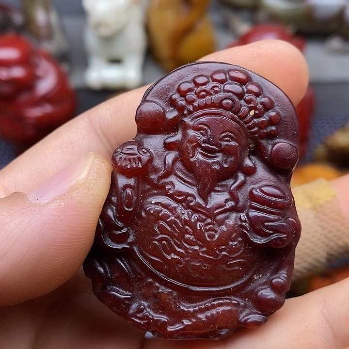 未镶嵌蛇纹石玉颈饰