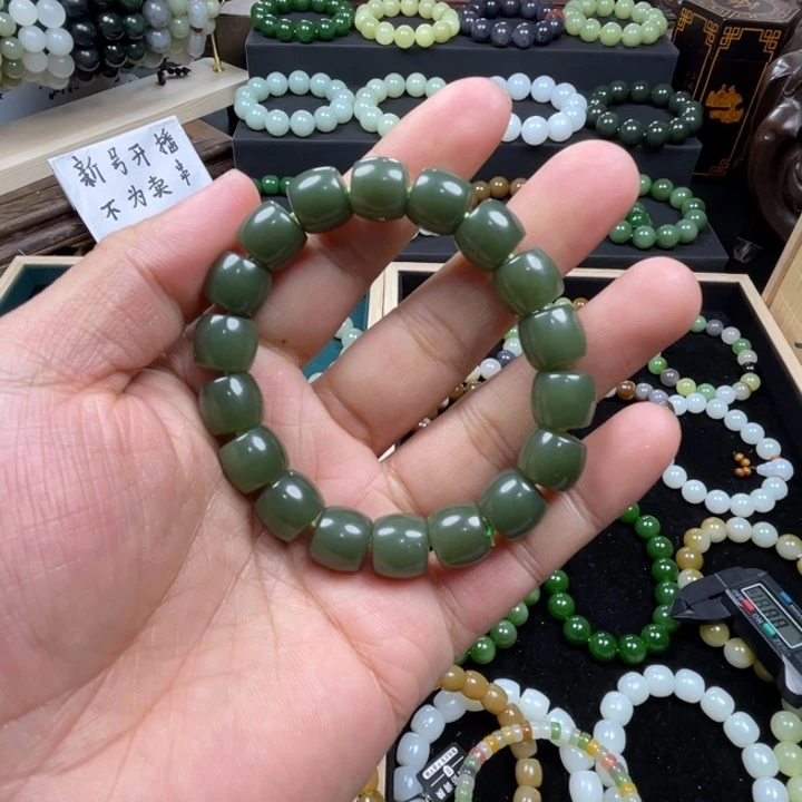 和田玉手串未镶嵌