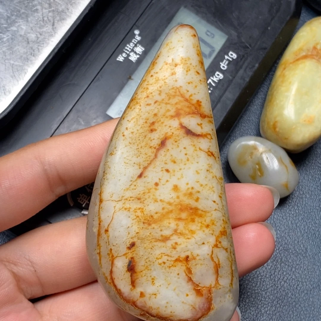 和田玉（糖玉）未镶嵌挂件