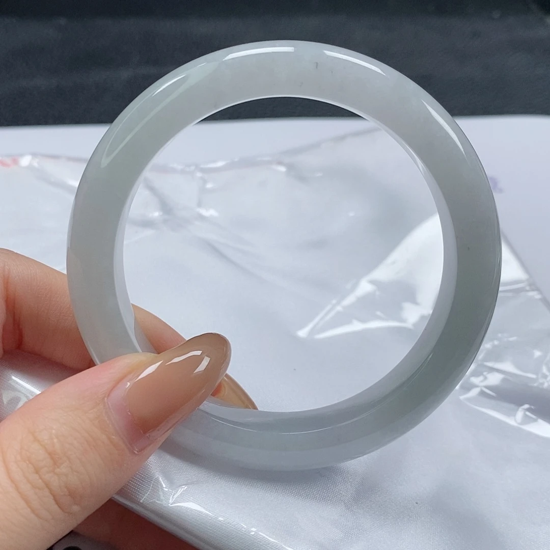 【闪购商品】翡翠手镯未镶嵌396号