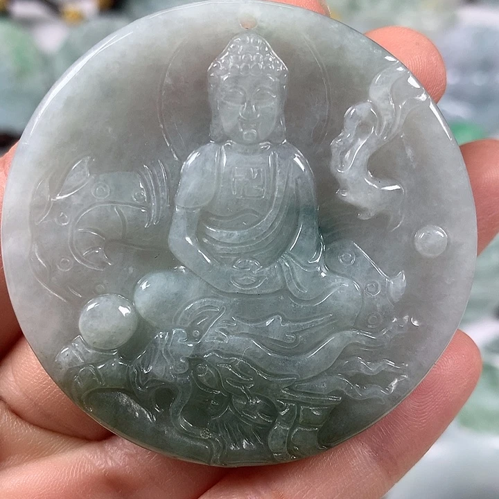 翡翠未镶嵌颈饰玉龙大日如来福利