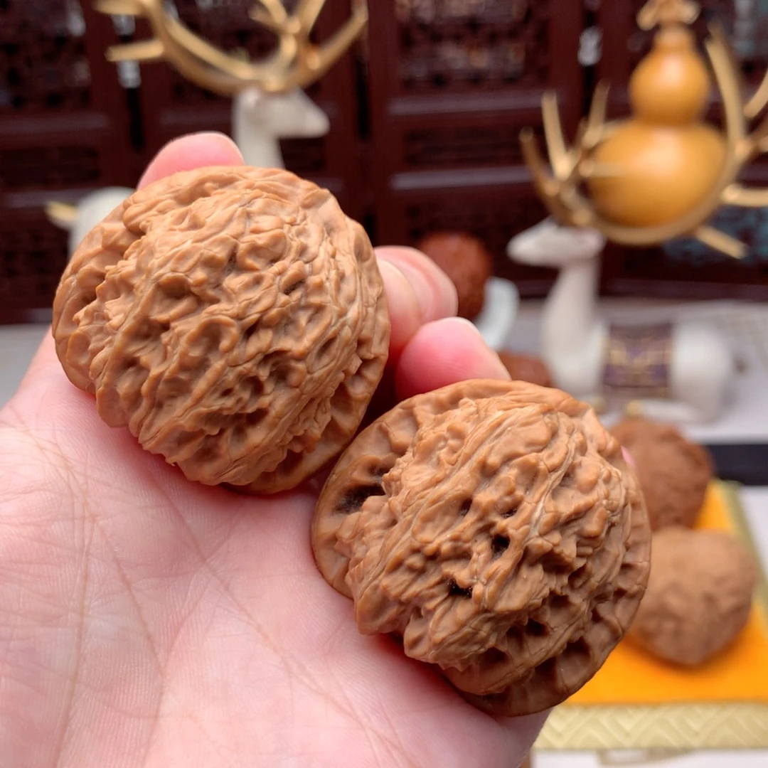 把件文玩核桃白狮子全品  1号