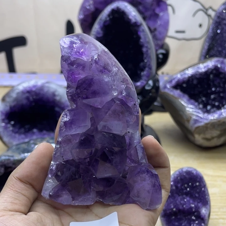 未镶嵌大型摆件（非配饰）紫晶
