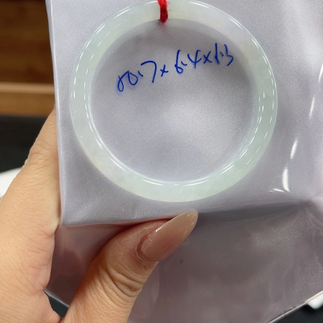未镶嵌手镯翡翠翡翠