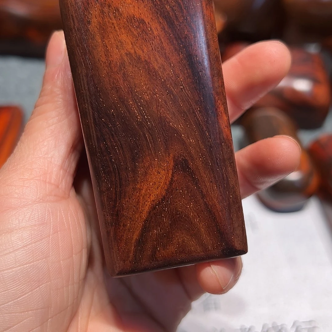 交趾黄檀（大红酸枝）用****2