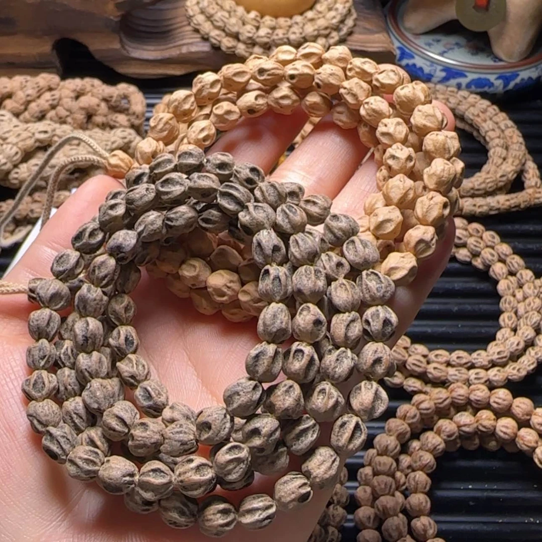 【闪购商品】吊坠柏香籽/百香籽七**猫