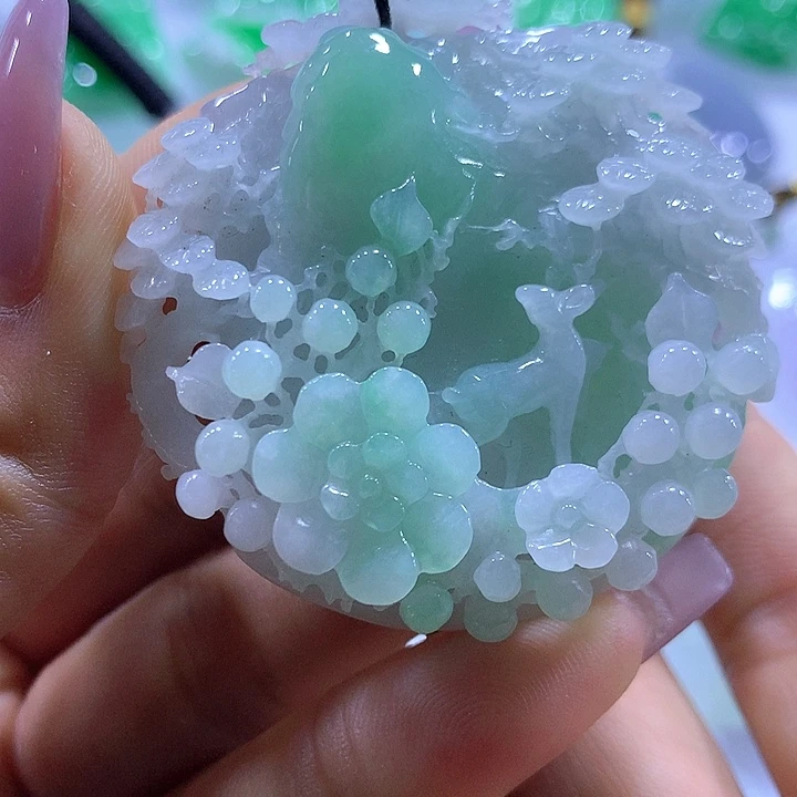 翡翠未镶嵌颈饰天然翡翠A货吊坠