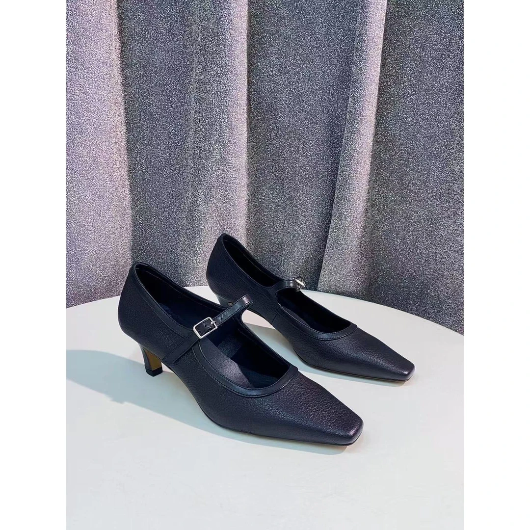 C1670 黑色 高级时尚方头气质细跟真皮浅口女单鞋