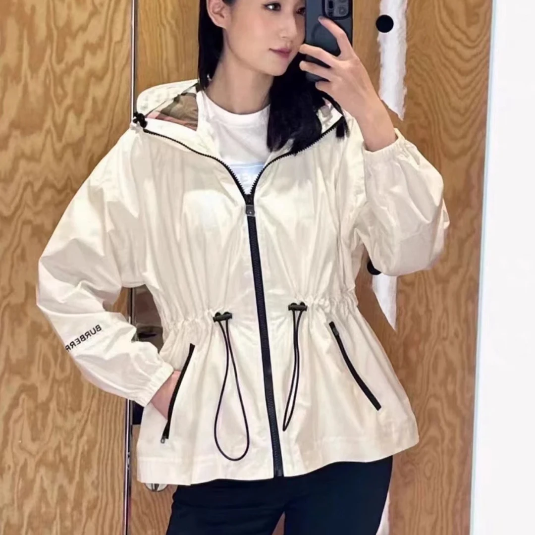 95新 BURBERRY/博柏利 女士短款风衣外套 uk6码 06778