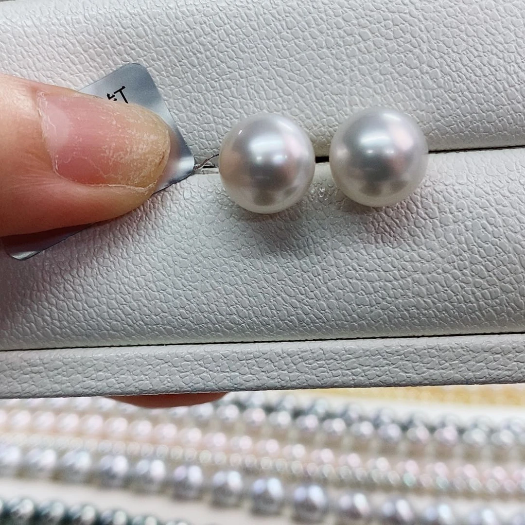 18K金镶嵌耳饰海水珍珠11-12
