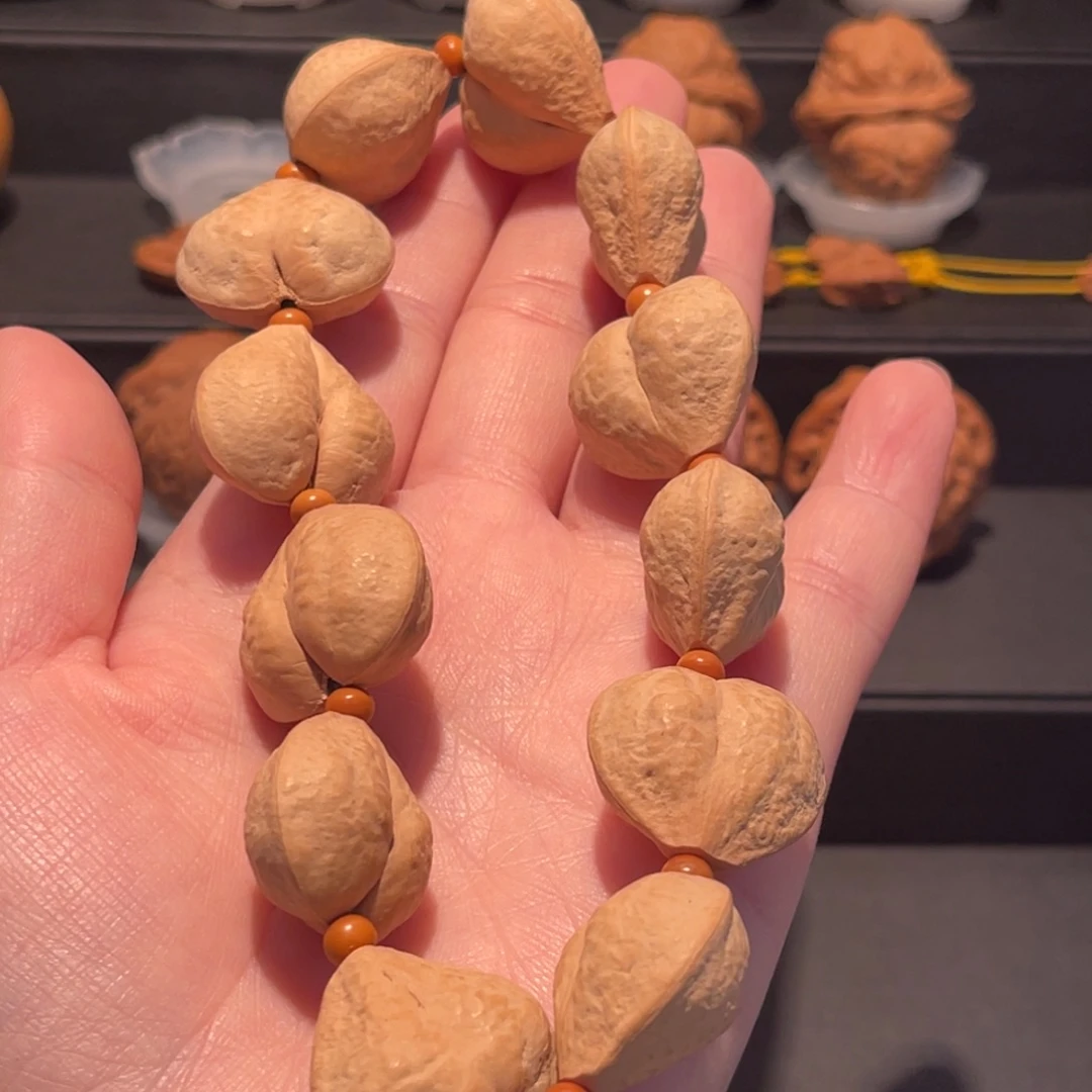 K***g屁桃手串精品大漏