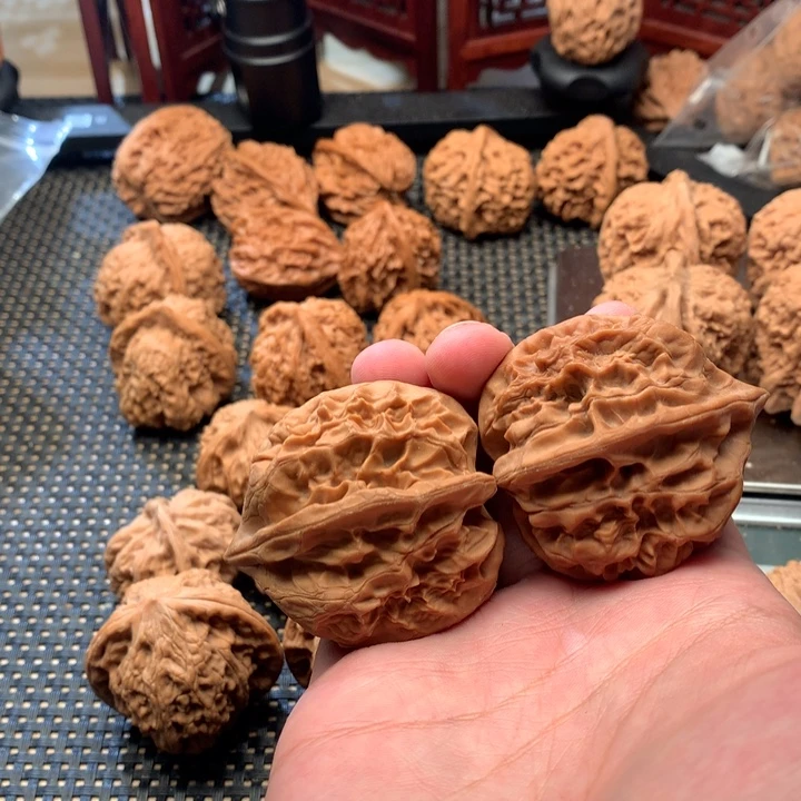 文玩核桃吊坠火苗