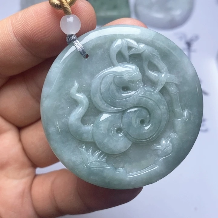 颈饰未镶嵌翡翠翡翠