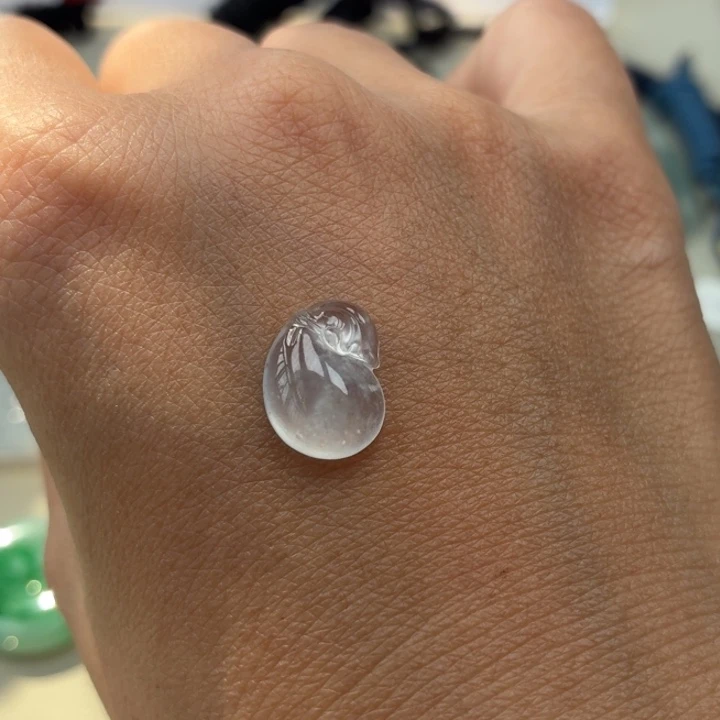 翡翠未镶嵌颈饰天然翡翠a货