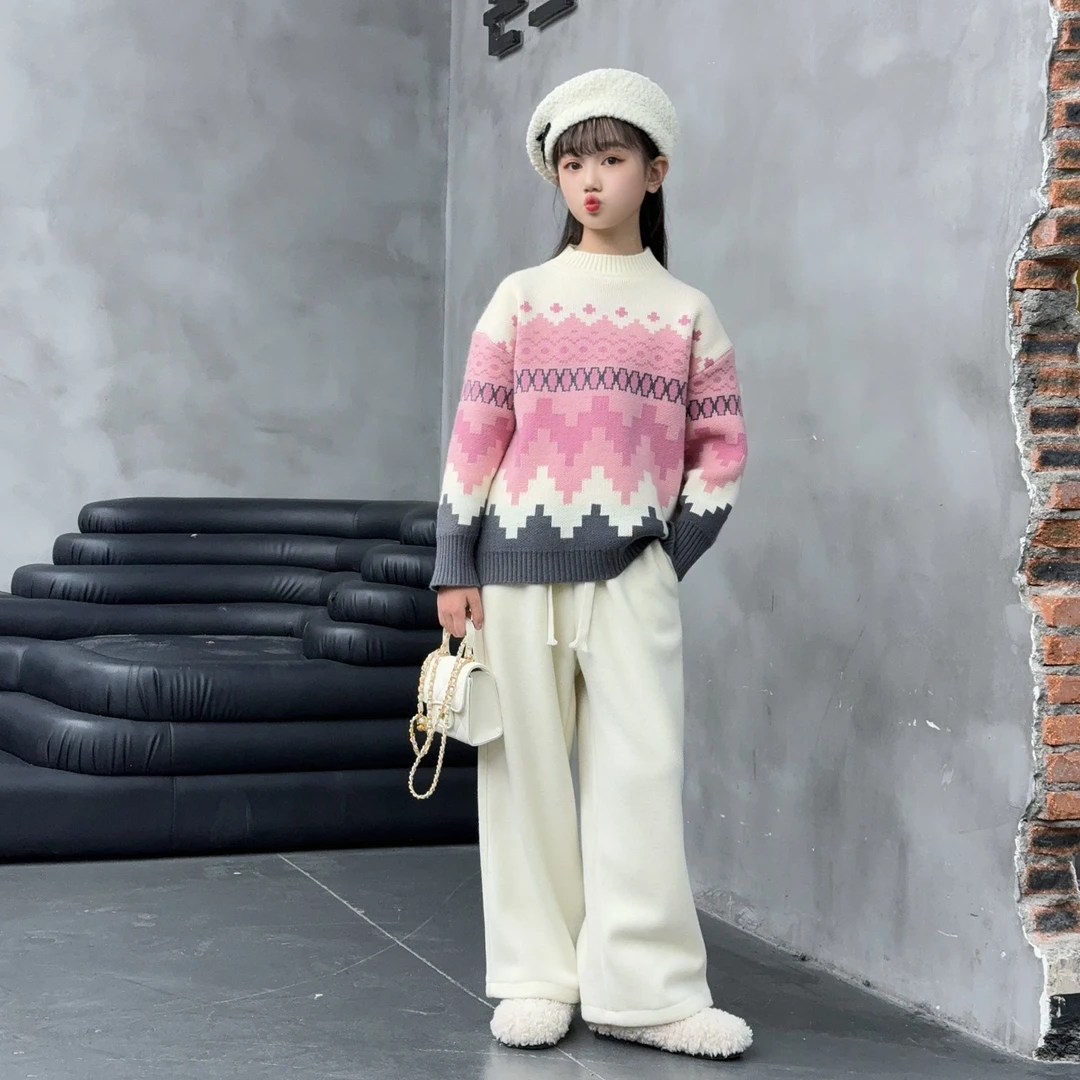 新款女孩冬装套头针织衫中大童菱形格毛衣云朵加绒阔题裤套装