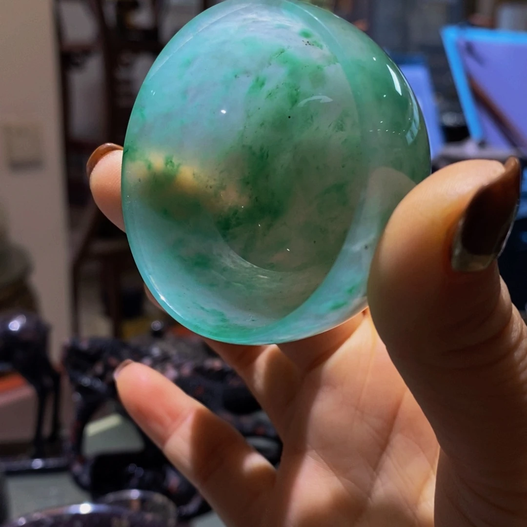 梅花玉精美梅花绿色杯