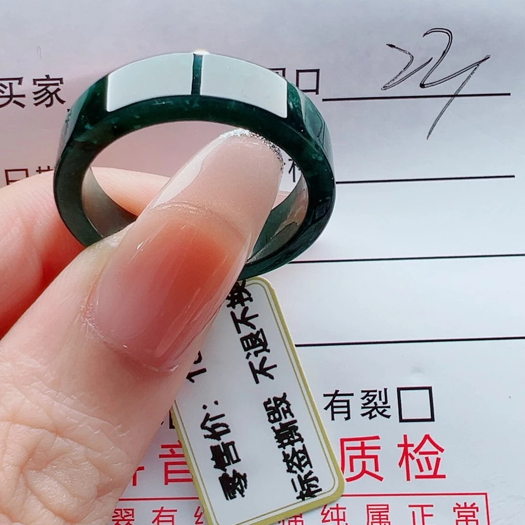 未镶嵌戒指翡翠戒圈