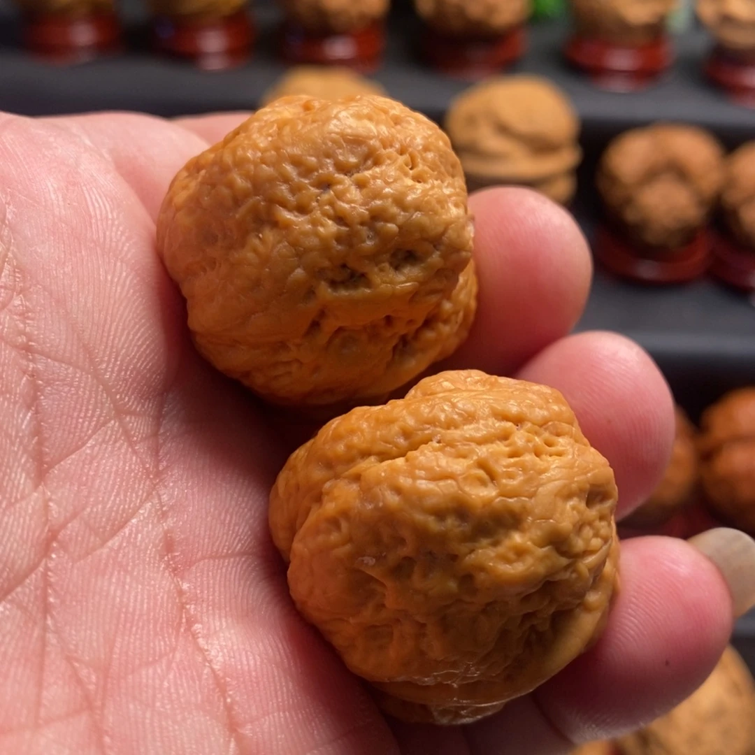 文玩核桃吊坠魔鬼蛙38尺