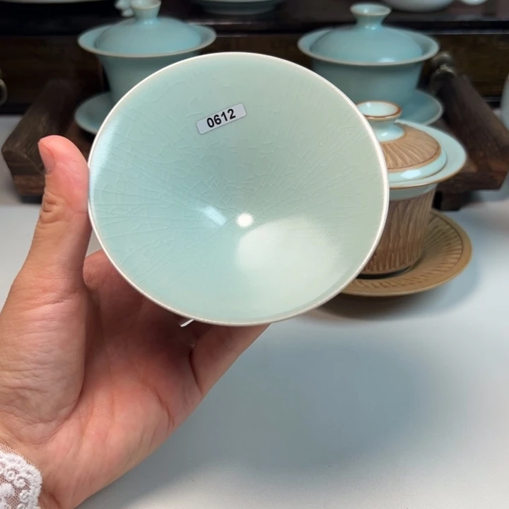 瓷片哈哈哈哈哈哈哈哈