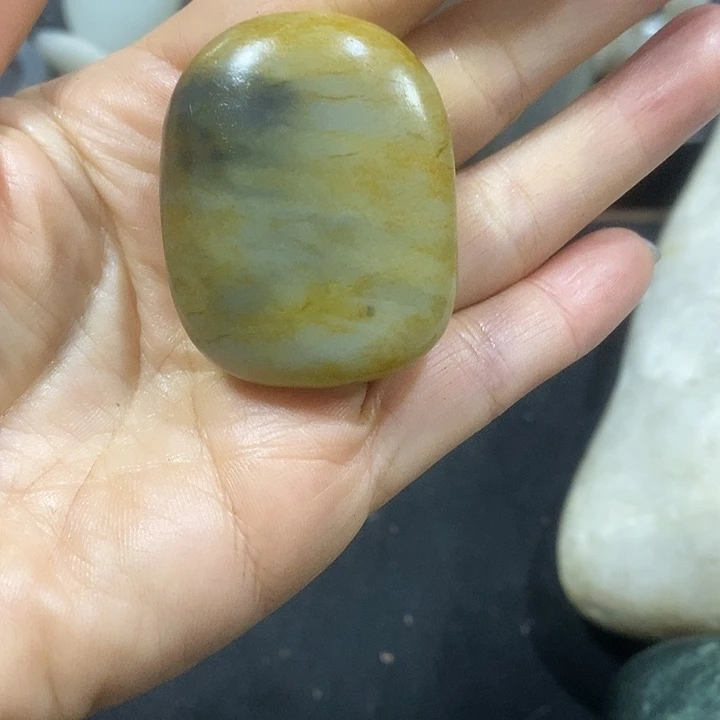 未镶嵌和田玉（糖玉）挂件