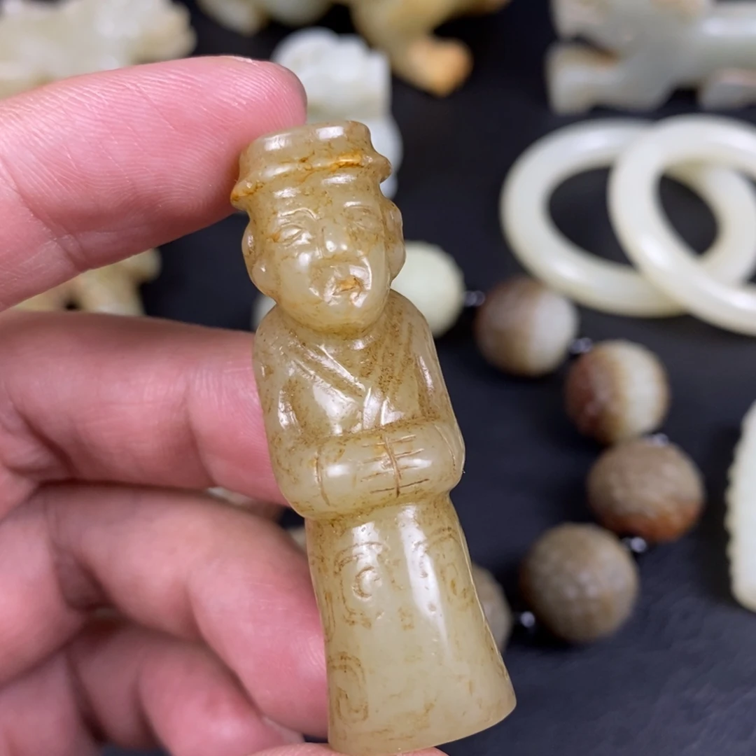 和田玉（糖玉）未镶嵌挂件