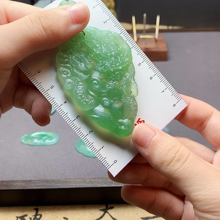 未镶嵌定制翡翠Z****1