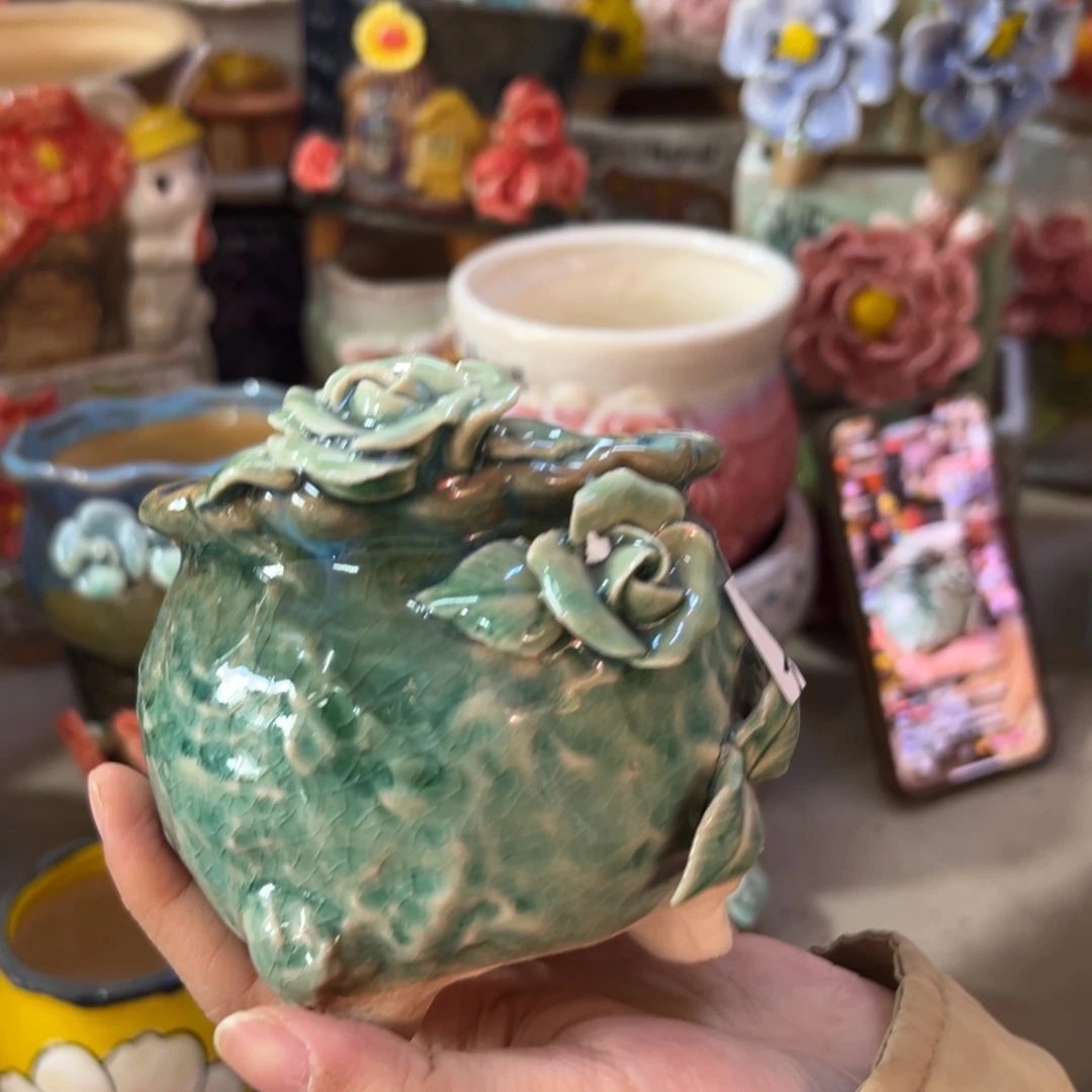 多肉花盆满20发货，爱退款拉黑