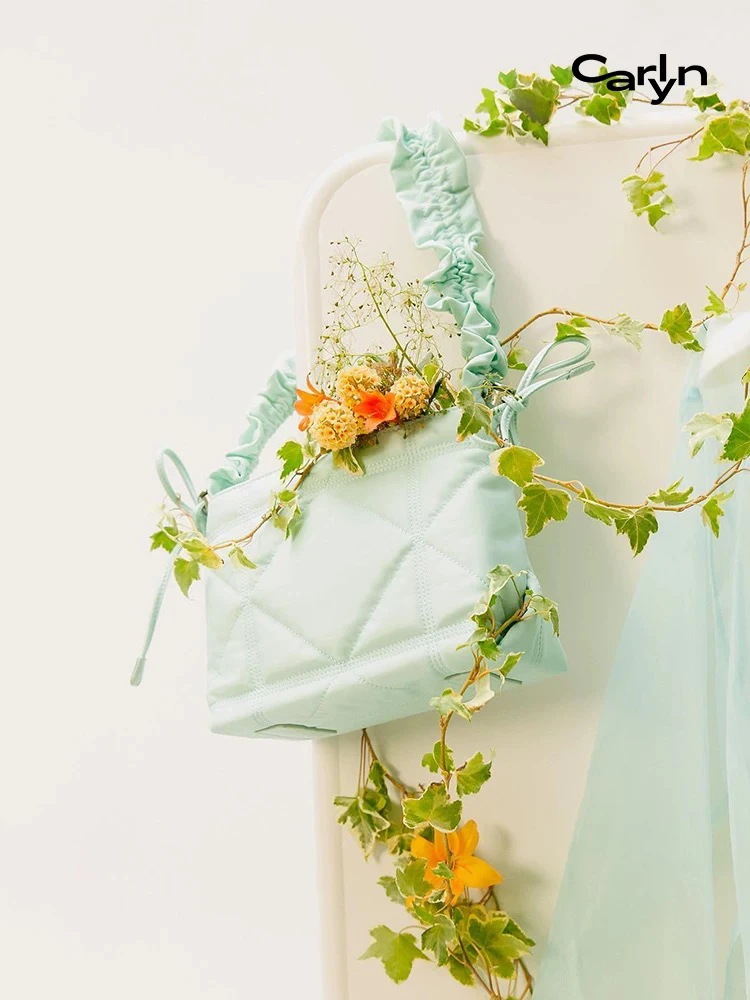 韩国云朵大肠包休闲菱格纹单肩包斜挎包9-16