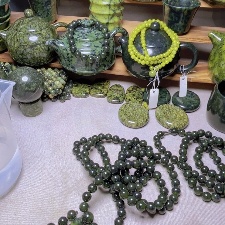 未镶嵌蛇纹石玉108上****居