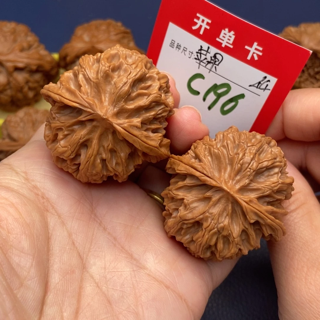 吊坠文玩核桃文玩核桃