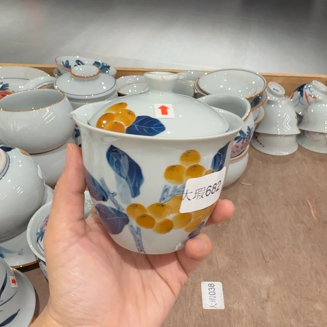 釉下手绘茶具微瑕