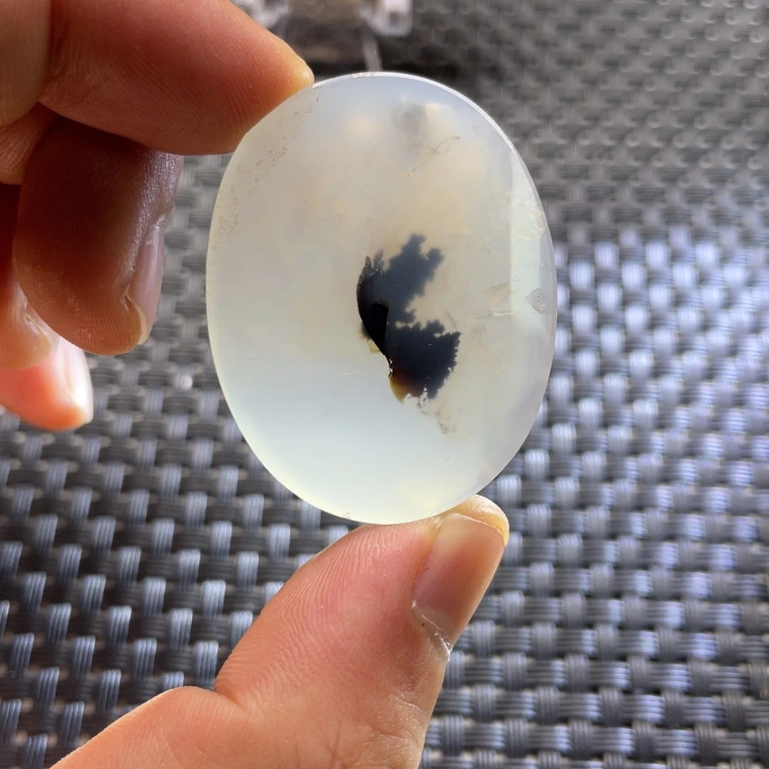 未镶嵌颈饰玛瑙/玉髓