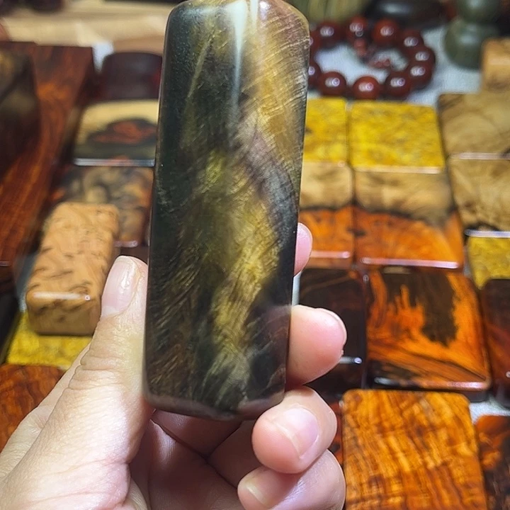 r***n木大红酸枝手把件30