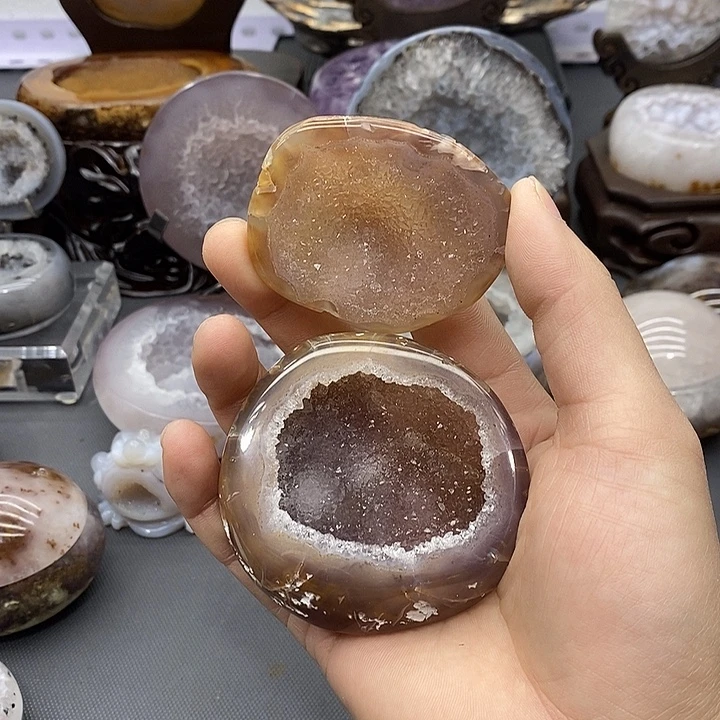 未镶嵌紫晶摆件聚宝盆