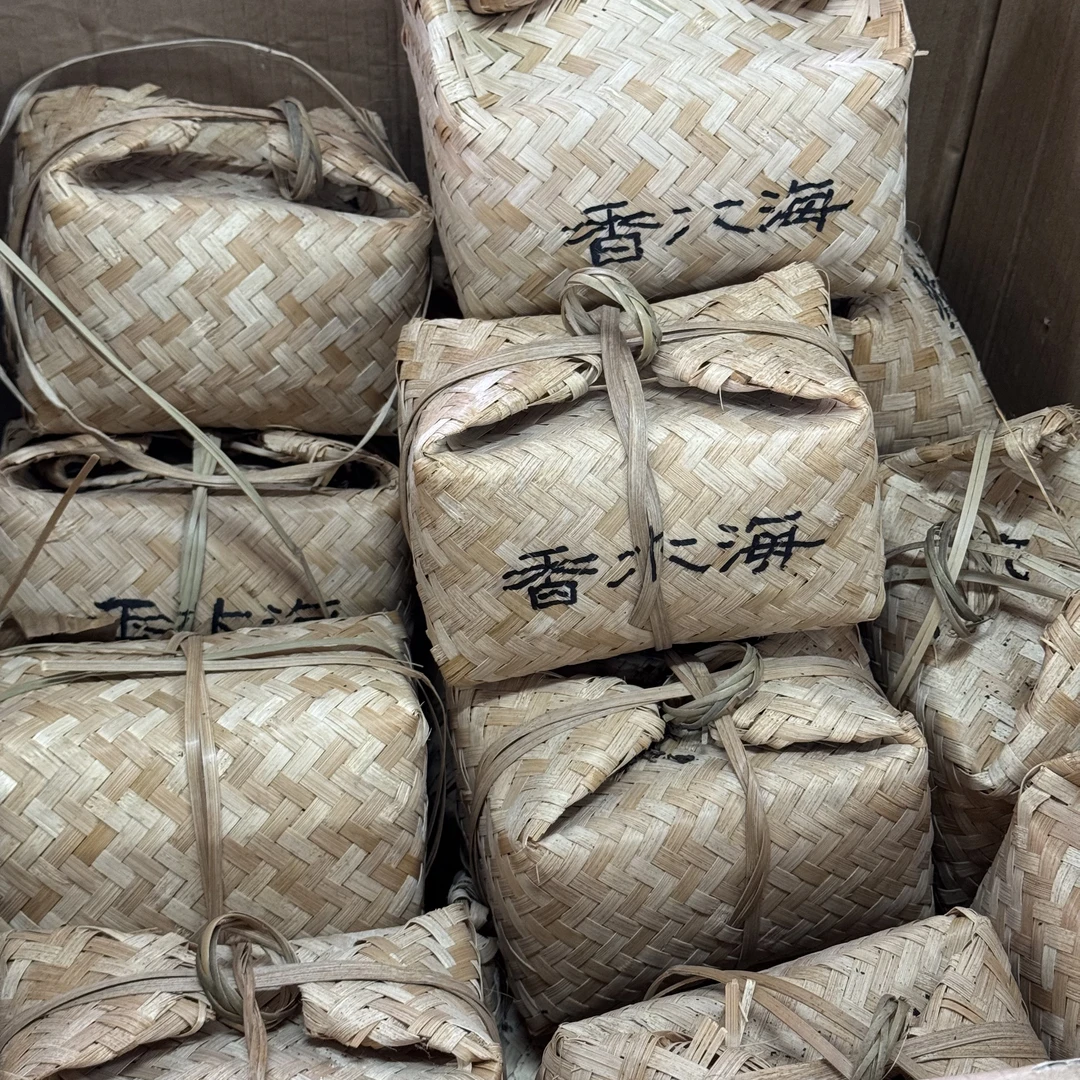 安化黑茶2012年芙蓉山香木海贡尖竹篓装