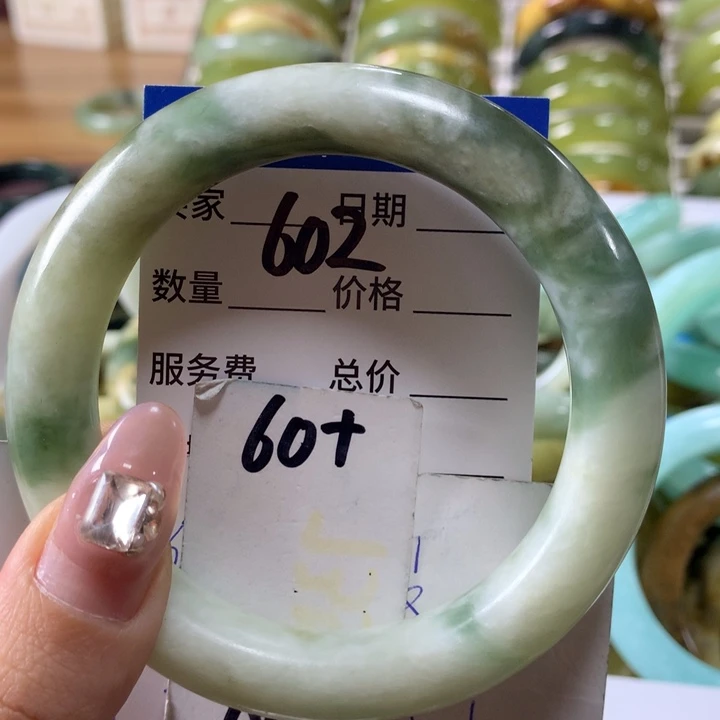 蛇纹石玉手镯未镶嵌602