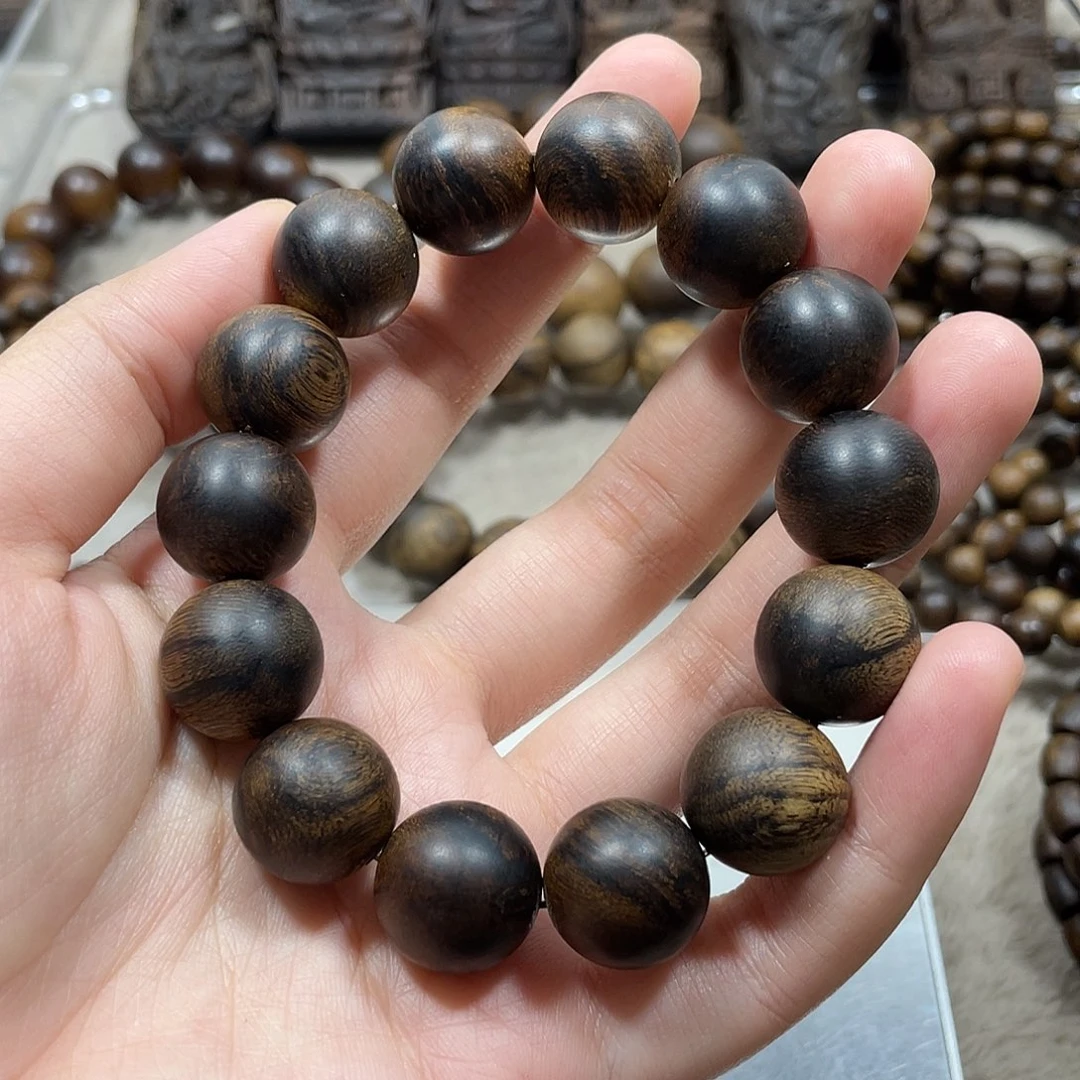 鑫***鹏沉香手串越南芽庄白棋楠瘤疤