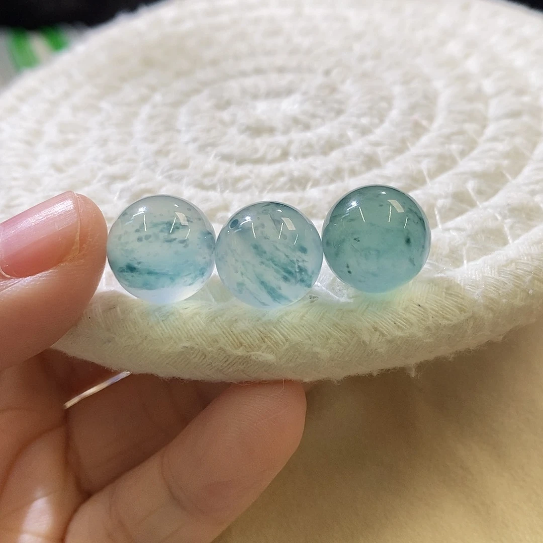 未镶嵌摆件翡翠单颗价格 多样性发其一