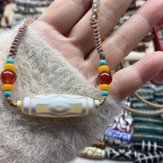 玛瑙/玉髓未镶嵌颈饰