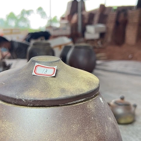 y****6戬谷龙窑柴烧茶罐18