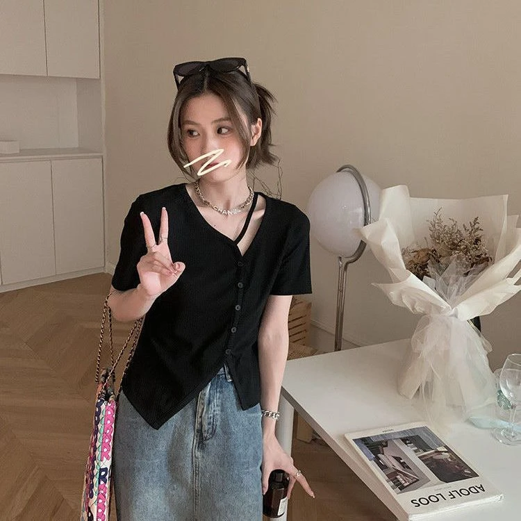 黑色不规则开叉短袖恤女夏新款设计感修身显瘦短款半袖上衣