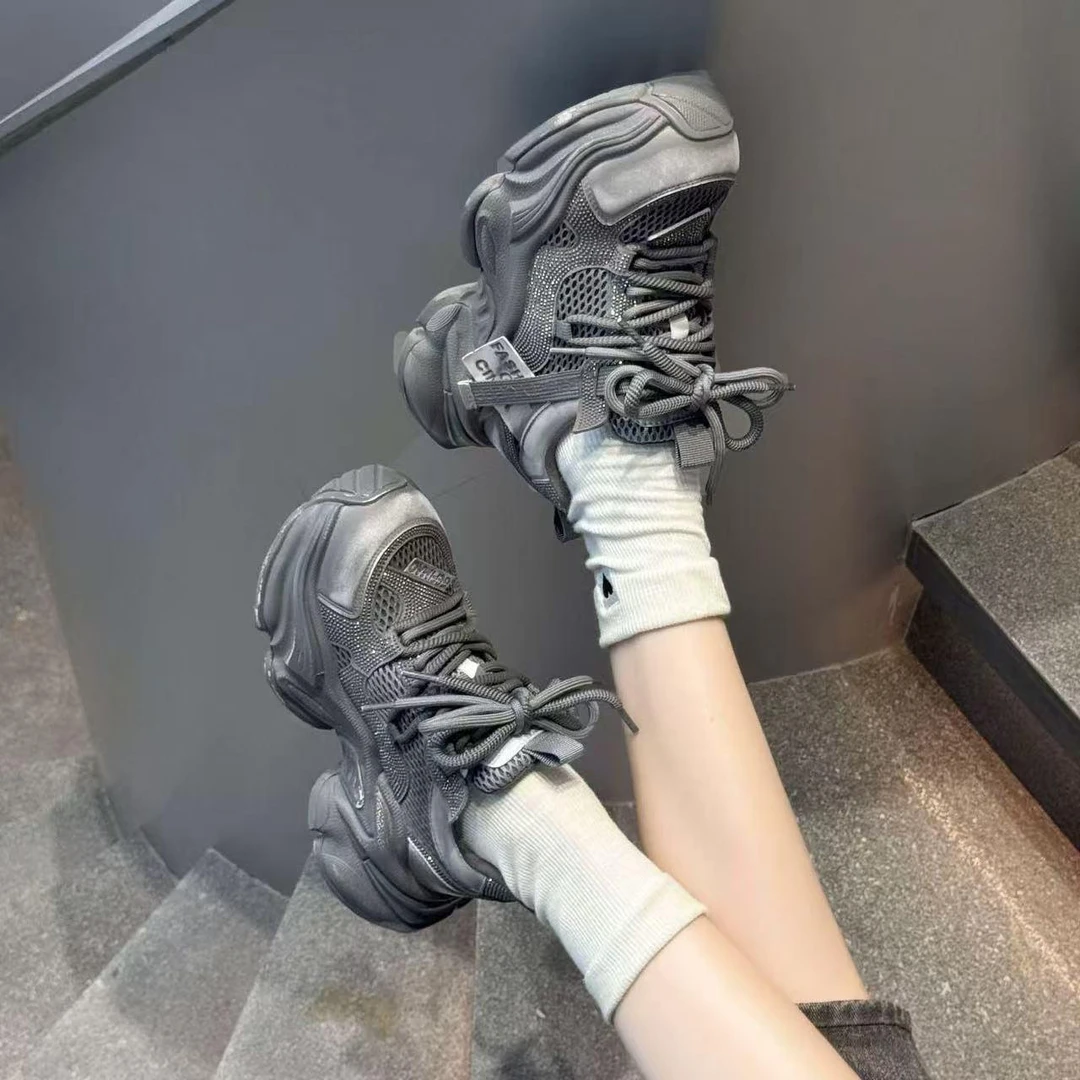 卡美多/2025年新款时尚老爹鞋休闲鞋