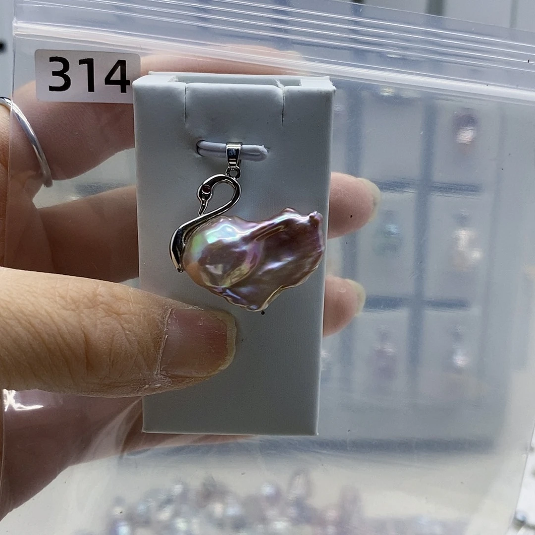 颈饰合金淡水珍珠